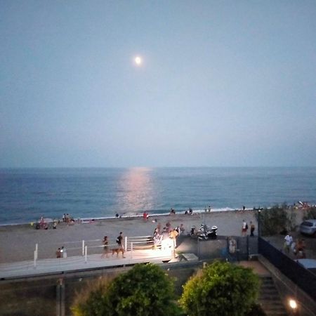 Vila Seaside Giardini Naxos Exteriér fotografie